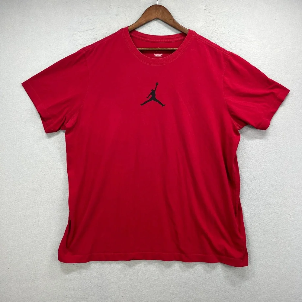Jordan T Shirt Mens XXL Red Jumpman Logo Dri-Fit Short Sleeve Activewear Sporty